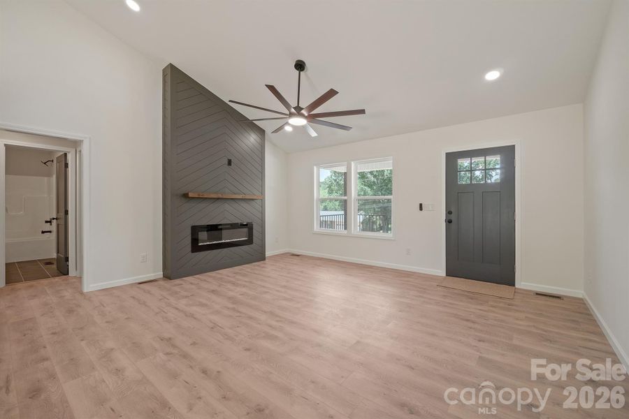 Spacious, unfurnished interior of a new home in , Valdese (Image 27).