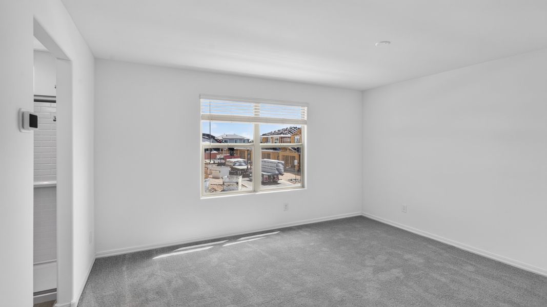 Spacious, unfurnished interior of a new home in Artisan at Asante, Surprise (Image 15). Spacious, unfurnished interior of a new home in Artisan at Asante, Surprise (Image 15).