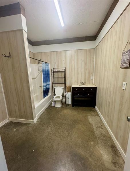 Image 23 of a home in . Image 23 of a home in .