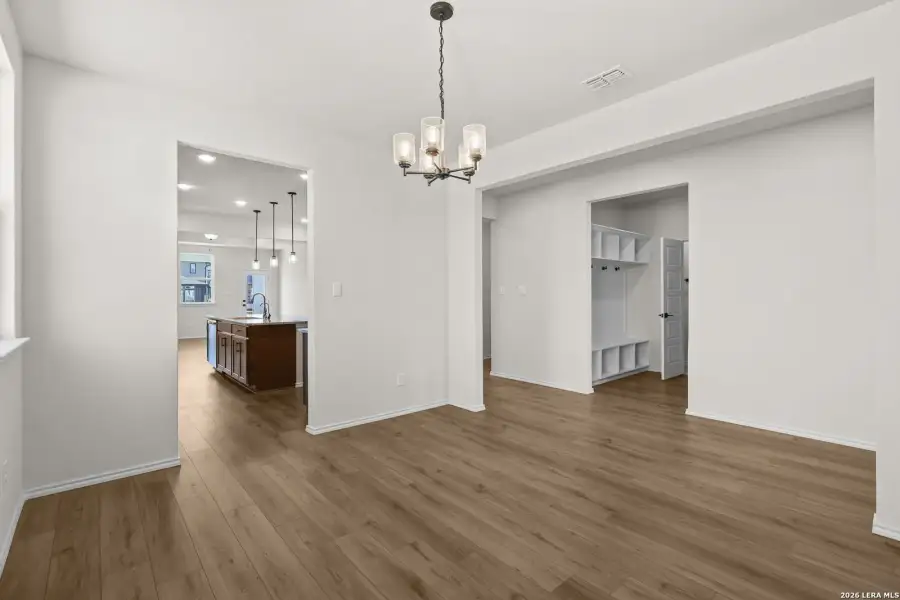 Spacious, unfurnished interior of a new home in Comanche Ridge, San Antonio (Image 26). Spacious, unfurnished interior of a new home in Comanche Ridge, San Antonio (Image 26).