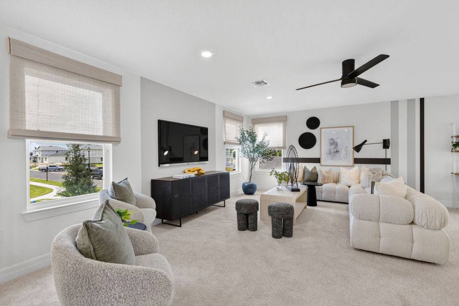 Representative furnished interior of a home built from the Coral Grand by Pulte Homes in Lakehaven Estates, Clermont (Image 11). Representative furnished interior of a home built from the Coral Grand by Pulte Homes in Lakehaven Estates, Clermont (Image 11).