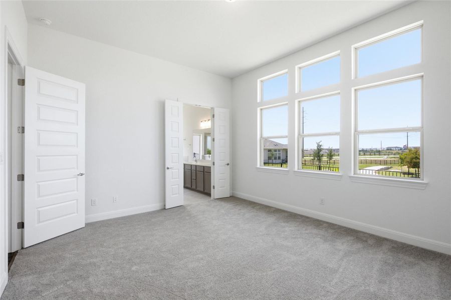 Spacious, unfurnished interior of a new home in Preserve at Lakeside Meadows, Pflugerville (Image 32).