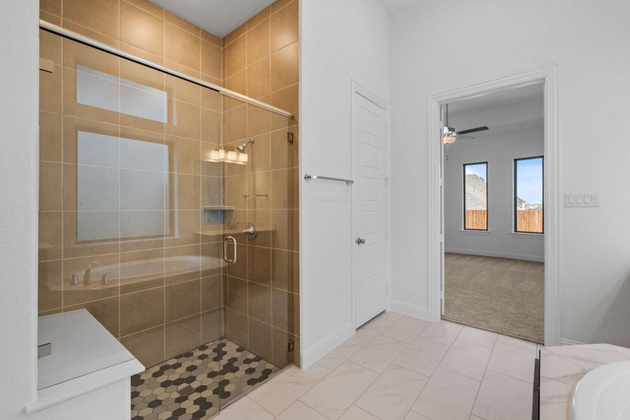 4br New Home in Fort Worth, TX.  - Slide 22