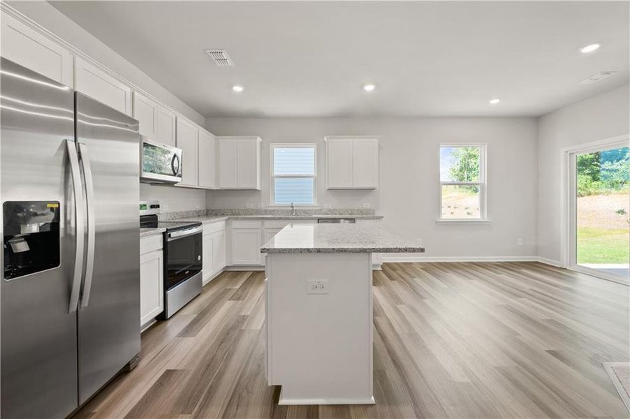 Furnished interior view inside a new home in Avery Ridge, Gainesville (Image 5).