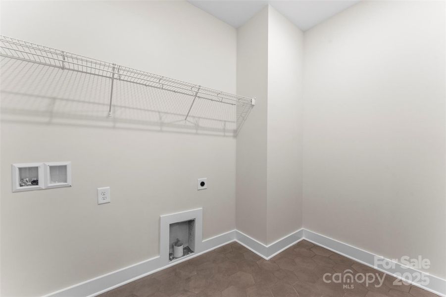 Image 37 of a home in .