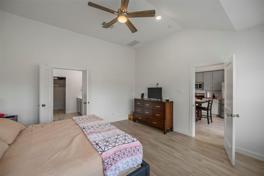 Furnished interior view inside a new home in Sorella, Tomball (Image 11).