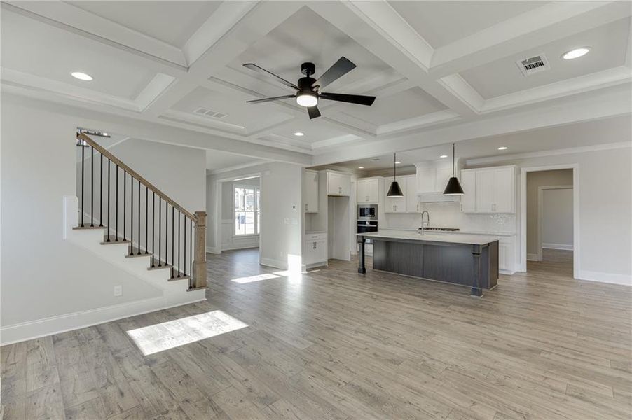 Spacious, unfurnished interior of a new home in , Bishop (Image 50).