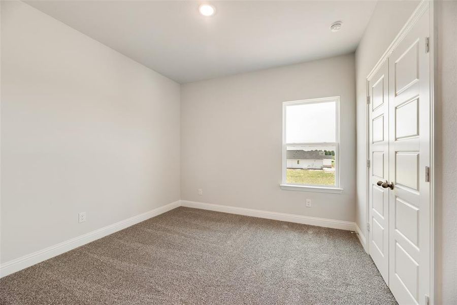 Spacious, unfurnished interior of a new home in Creekside of Crowley, Crowley (Image 29).