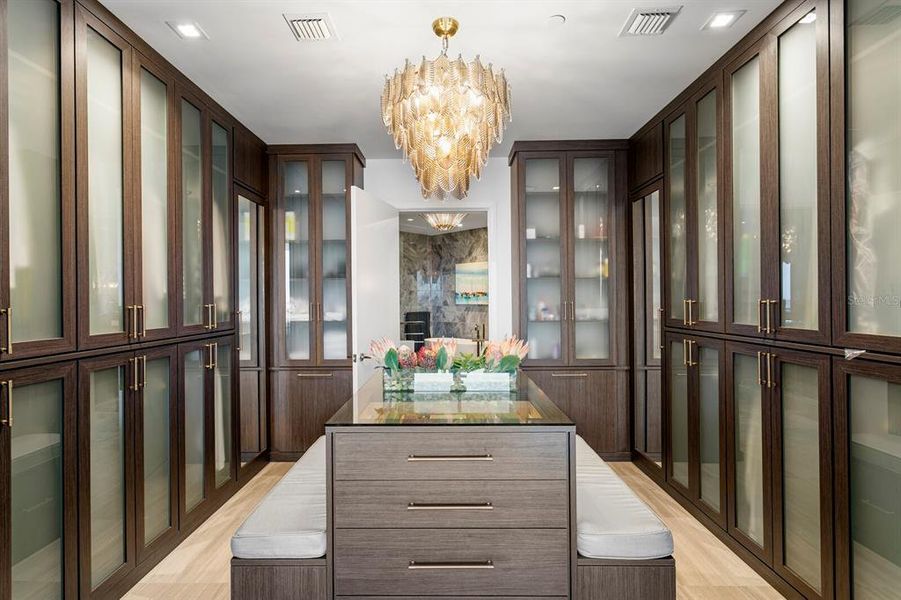 Image 74 of a home in .