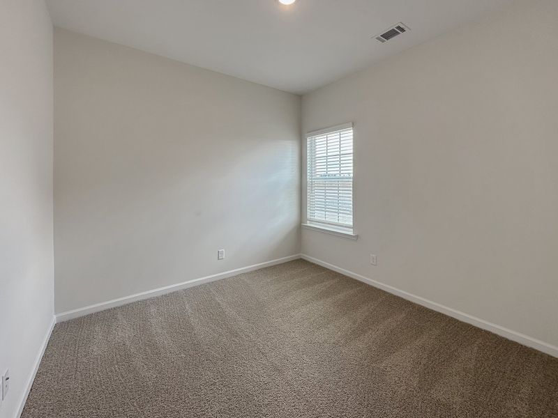 Spacious, unfurnished interior of a new home in Doctor's Creek, Ludowici (Image 16).