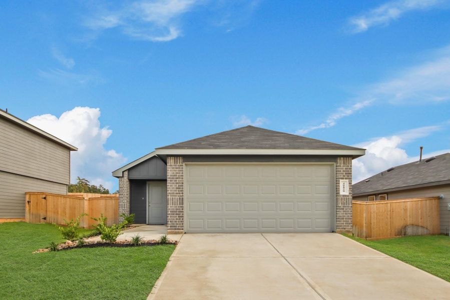 Front exterior of a new home in Mill Creek, Magnolia, TX, highlighting curb appeal (Image 1). Front exterior of a new home in Mill Creek, Magnolia, TX, highlighting curb appeal (Image 1).