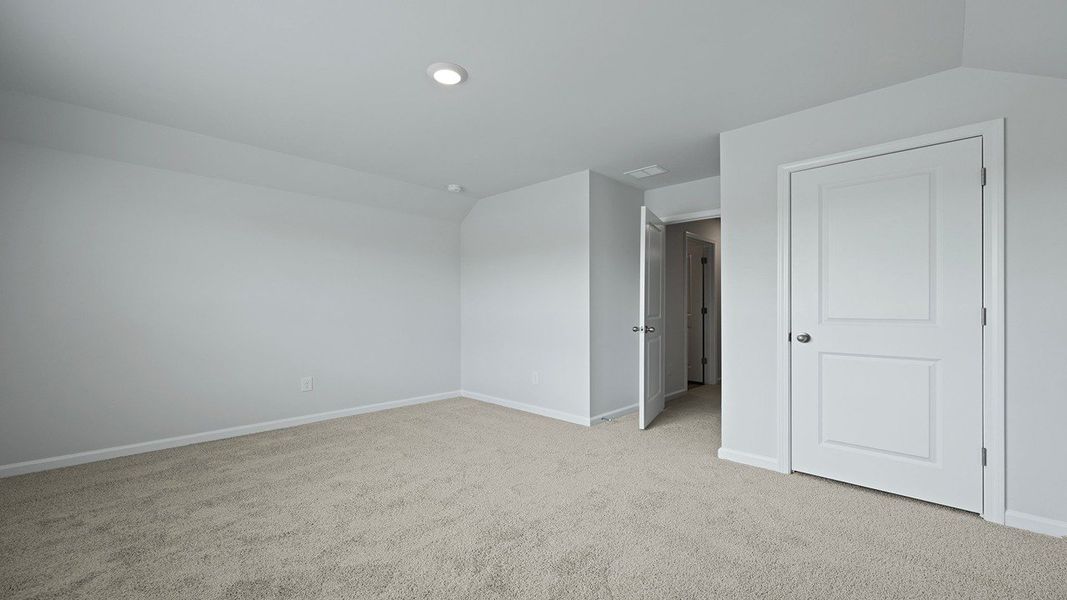 Spacious, unfurnished interior of a new home in Sheep Island, Summerville (Image 20). Spacious, unfurnished interior of a new home in Sheep Island, Summerville (Image 20).