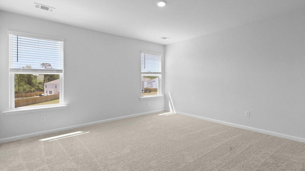 Spacious, unfurnished interior of a new home in Lakeview at Kitfield, Moncks Corner (Image 25).
