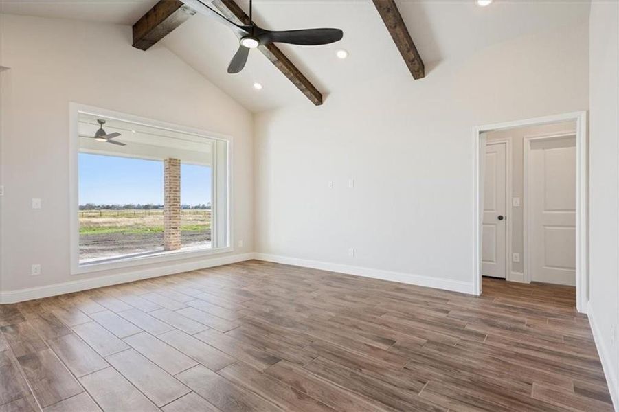 Spacious, unfurnished interior of a new home in , Lott (Image 21).
