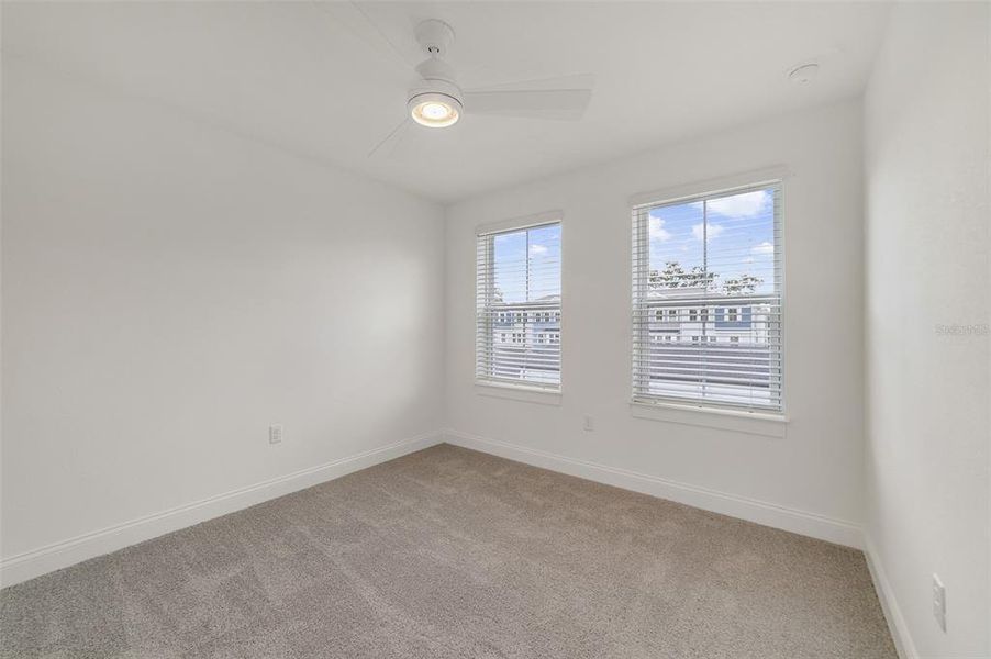Spacious, unfurnished interior of a new home in Vdara, Orlando (Image 23).