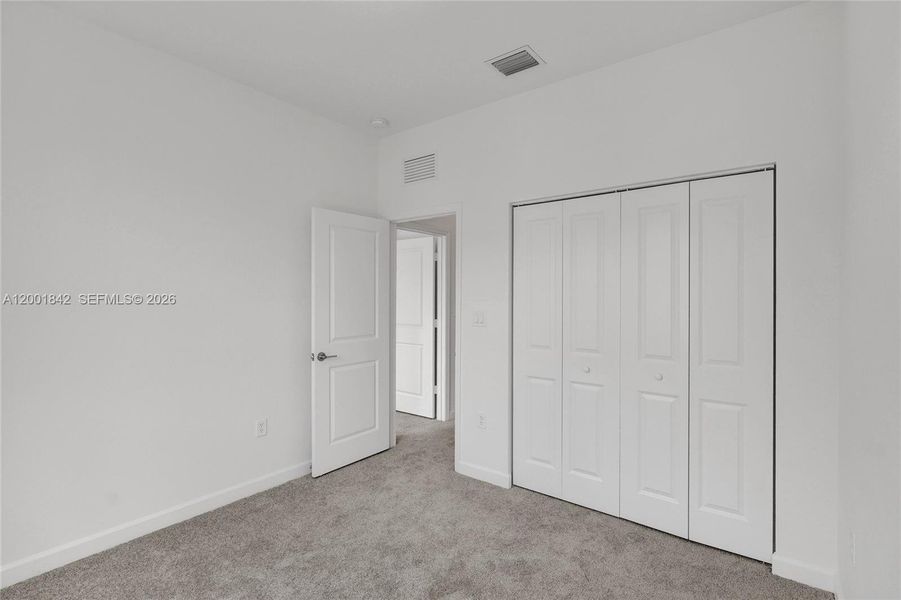 Spacious, unfurnished interior of a new home in , Homestead (Image 34).