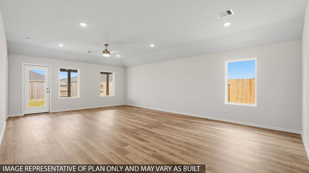 Spacious, unfurnished interior of a new home in Sunterra, Katy (Image 16).
