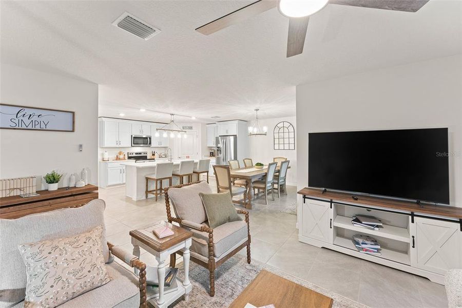 Furnished interior view inside a new home in , Spring Hill (Image 36).
