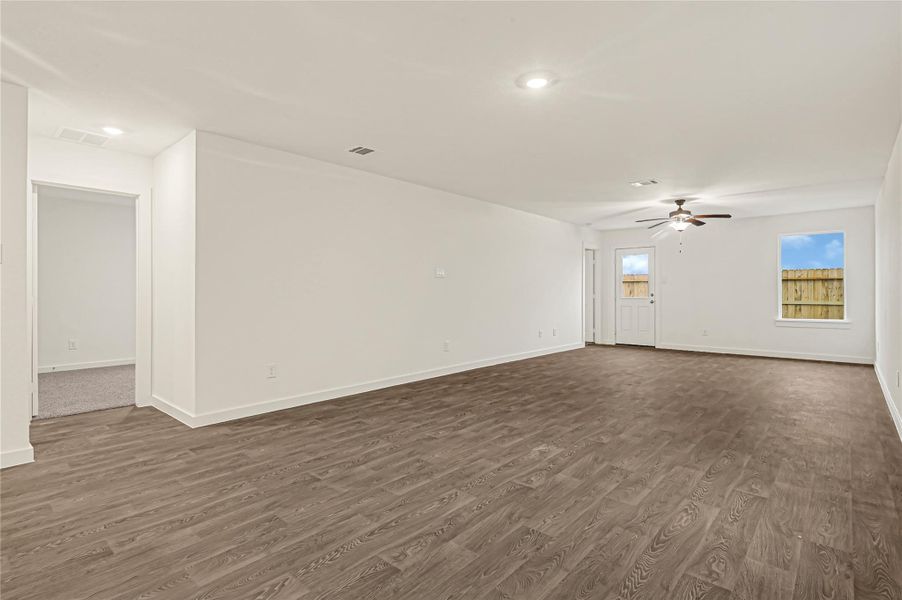 *Images and 3D tour are for illustration only and options may vary from home as built.