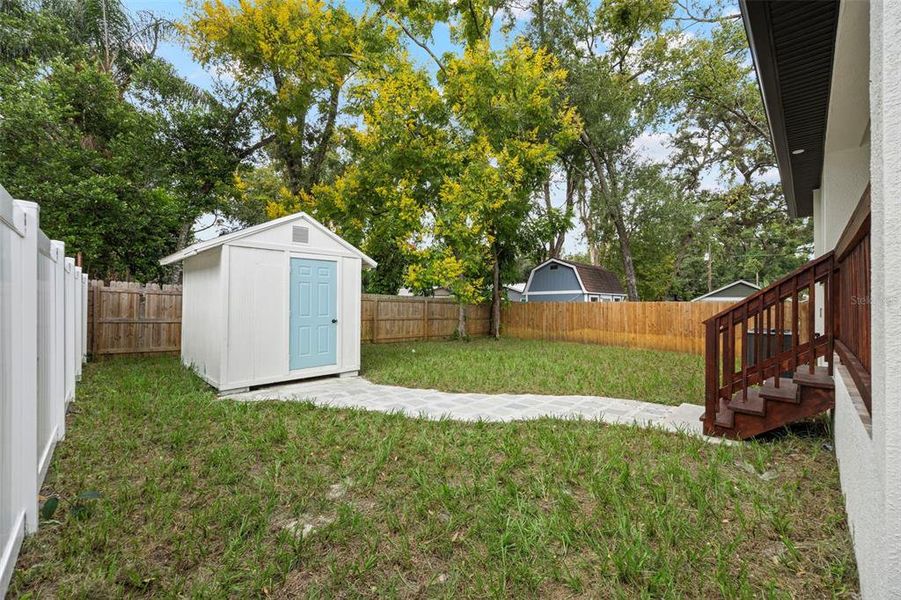 Exterior details and patio area of a home in , Tampa (Image 30).