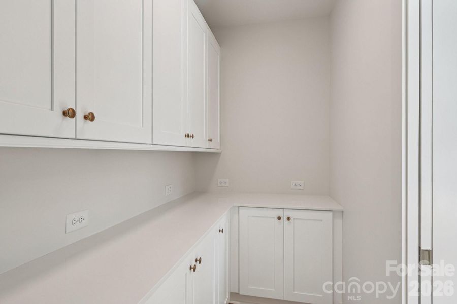 Spacious, unfurnished interior of a new home in , Charlotte (Image 22).