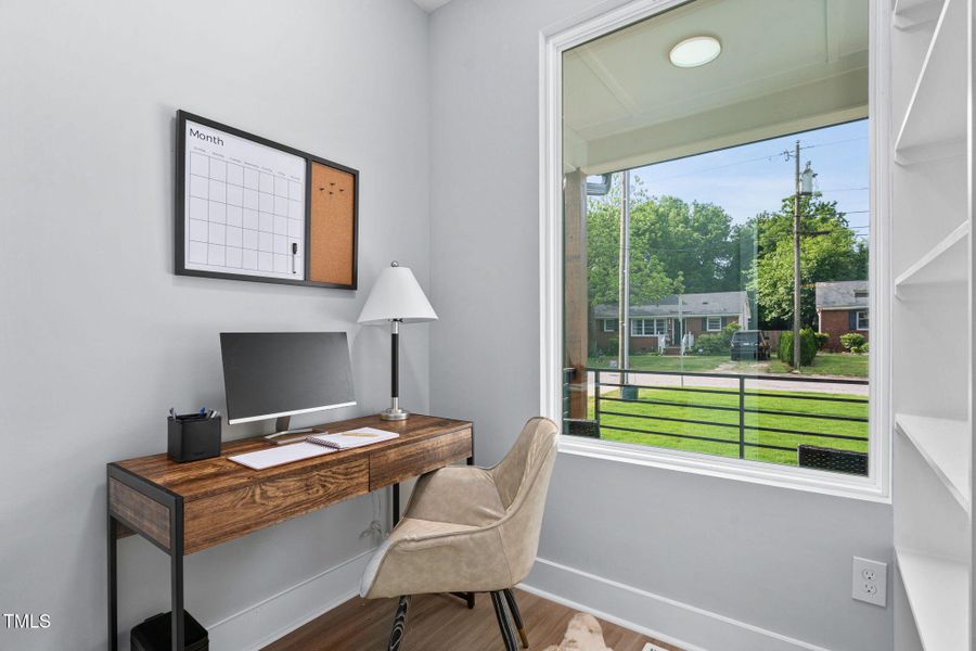 43-web-or-mls-2325-sheffield-rd-102 43-web-or-mls-2325-sheffield-rd-102