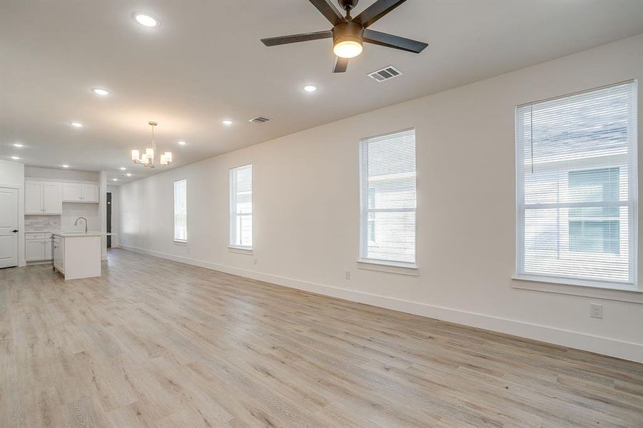 Spacious, unfurnished interior of a new home in , Fort Worth (Image 23).