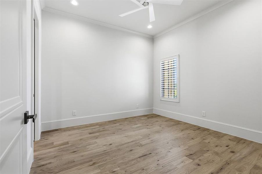 Spacious, unfurnished interior of a new home in , Denton (Image 30). Spacious, unfurnished interior of a new home in , Denton (Image 30).
