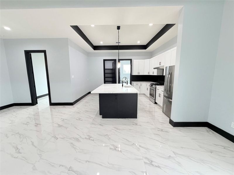 Spacious, unfurnished interior of a new home in , Dayton (Image 38).