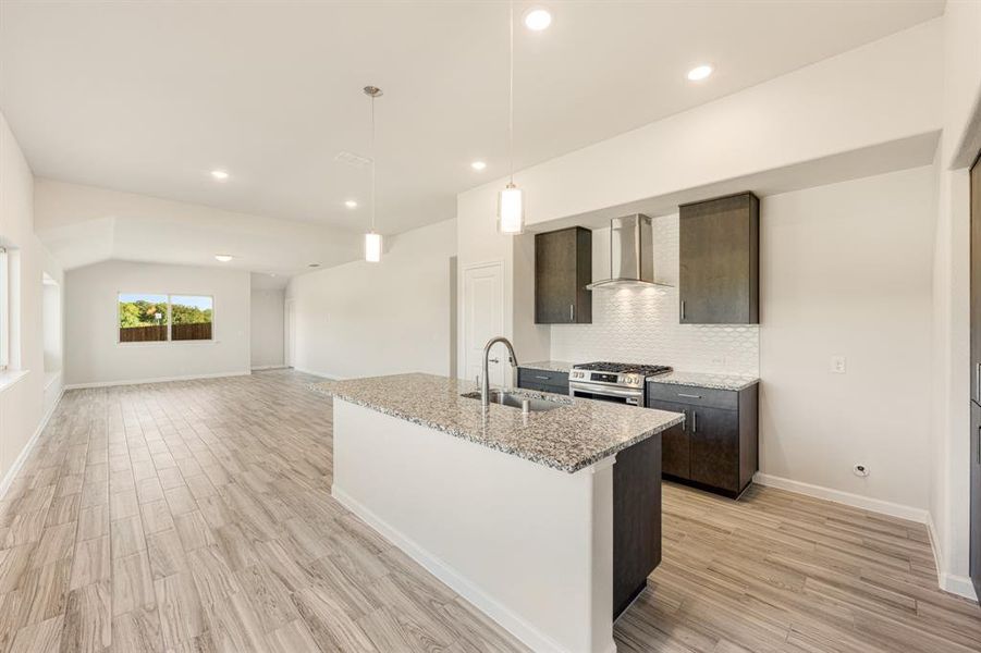 Furnished interior view inside a new home in Bear Creek Elements, Lavon (Image 16). Furnished interior view inside a new home in Bear Creek Elements, Lavon (Image 16).