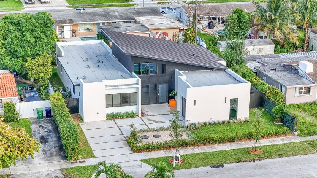 Image 47 of a home in . Image 47 of a home in .