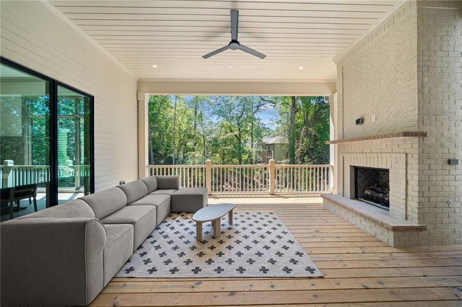 Exterior details and patio area of a home in , Brookhaven (Image 4).