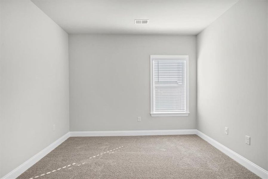 Spacious, unfurnished interior of a new home in Tuscany Hills, Douglasville (Image 28).