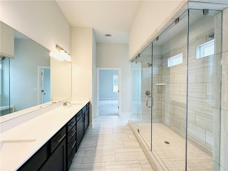 Furnished interior view inside a new home in Summerlin, Winder (Image 16).