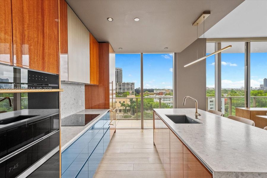 Image 21 of a home in .