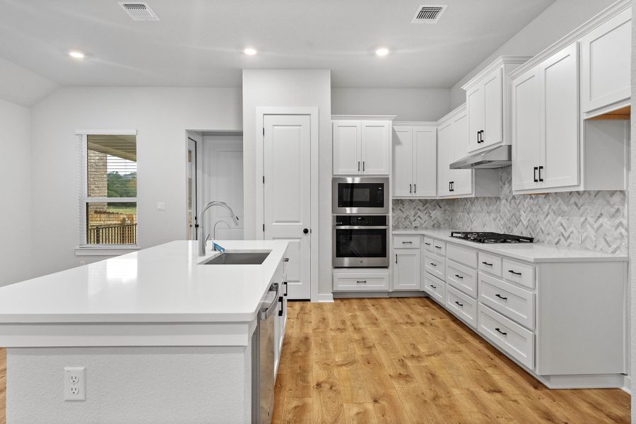 Furnished interior view inside a new home in Highland Village, Georgetown (Image 13).