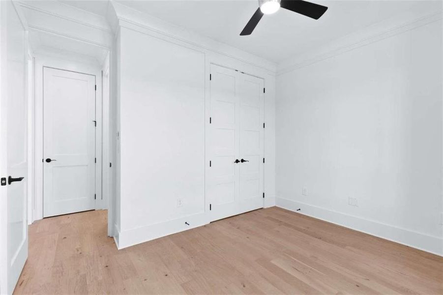 Spacious, unfurnished interior of a new home in , Peachtree City (Image 18).