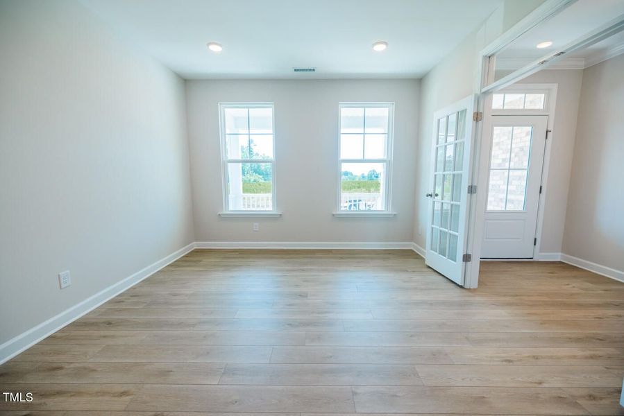 Spacious, unfurnished interior of a new home in Tobacco Road, Angier (Image 92). Spacious, unfurnished interior of a new home in Tobacco Road, Angier (Image 92).