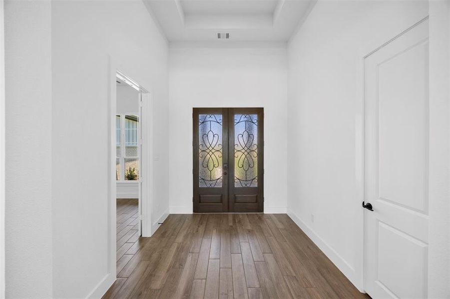 Spacious, unfurnished interior of a new home in , Waxahachie (Image 28).