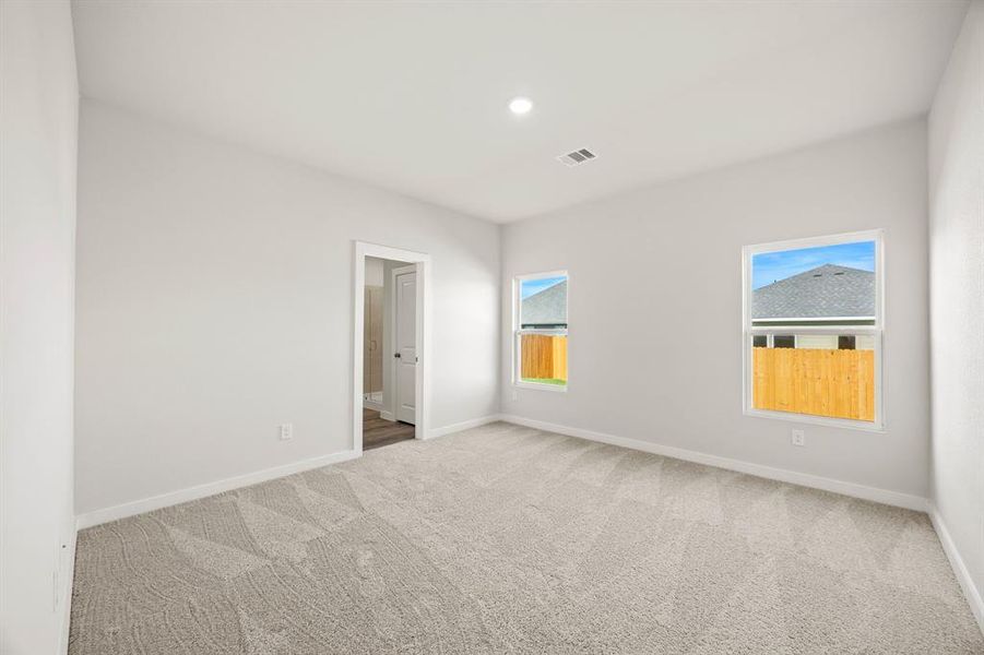 Spacious, unfurnished interior of a new home in MiraVerde, Crowley (Image 16). Spacious, unfurnished interior of a new home in MiraVerde, Crowley (Image 16).