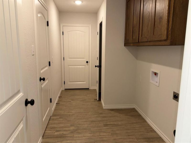 Spacious, unfurnished interior of a new home in , Springtown (Image 7).