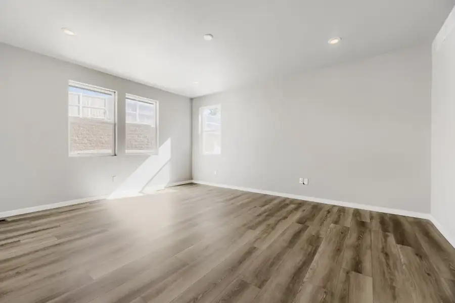 New Home in Parker, CO.  - Slide 5