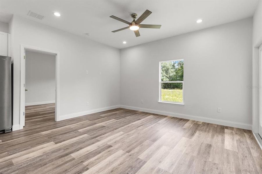 Spacious, unfurnished interior of a new home in , Citrus Springs (Image 29). Spacious, unfurnished interior of a new home in , Citrus Springs (Image 29).