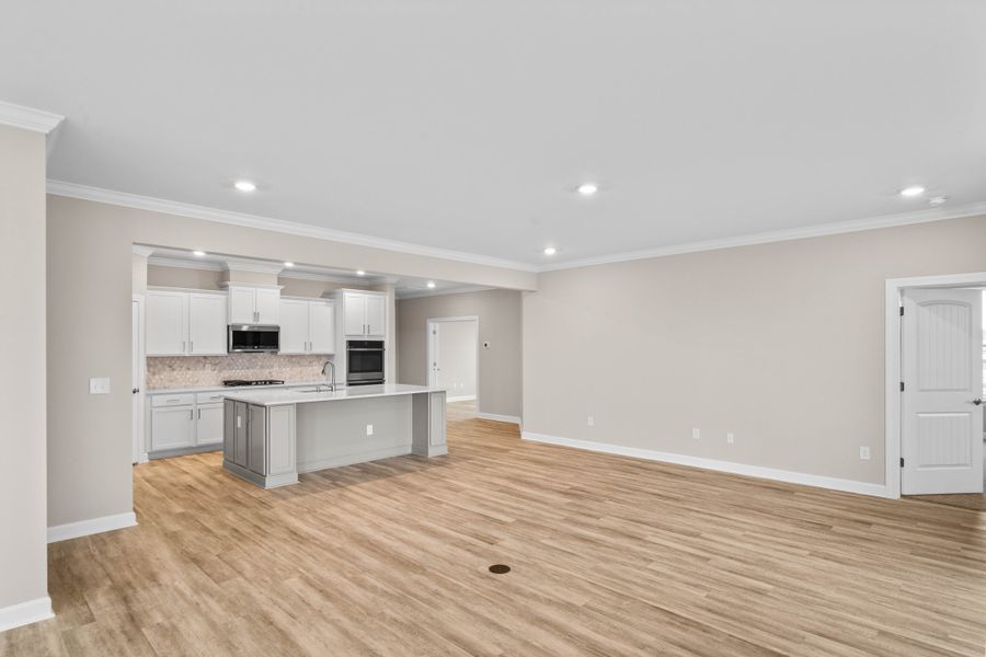 Spacious, unfurnished interior of a new home in Traditions at Carolina Forest, Myrtle Beach (Image 9). Spacious, unfurnished interior of a new home in Traditions at Carolina Forest, Myrtle Beach (Image 9).