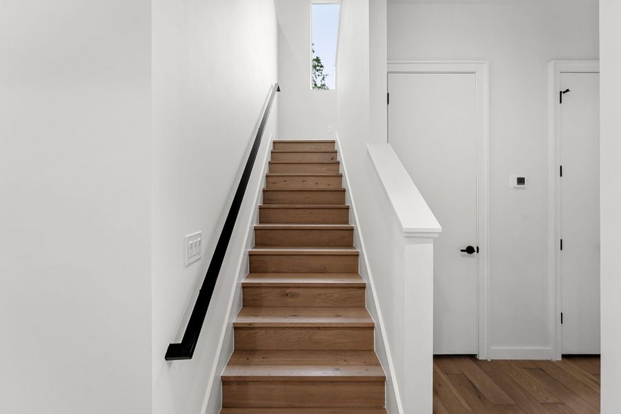 Spacious, unfurnished interior of a new home in , Austin (Image 19).