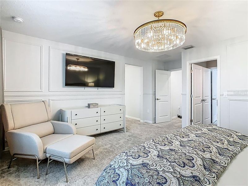 Furnished interior view inside a new home in , Orlando (Image 25).