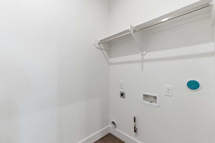 Spacious, unfurnished interior of a new home in , Houston (Image 38). Spacious, unfurnished interior of a new home in , Houston (Image 38).