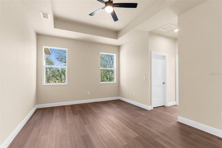 Spacious, unfurnished interior of a new home in , Homosassa (Image 29). Spacious, unfurnished interior of a new home in , Homosassa (Image 29).