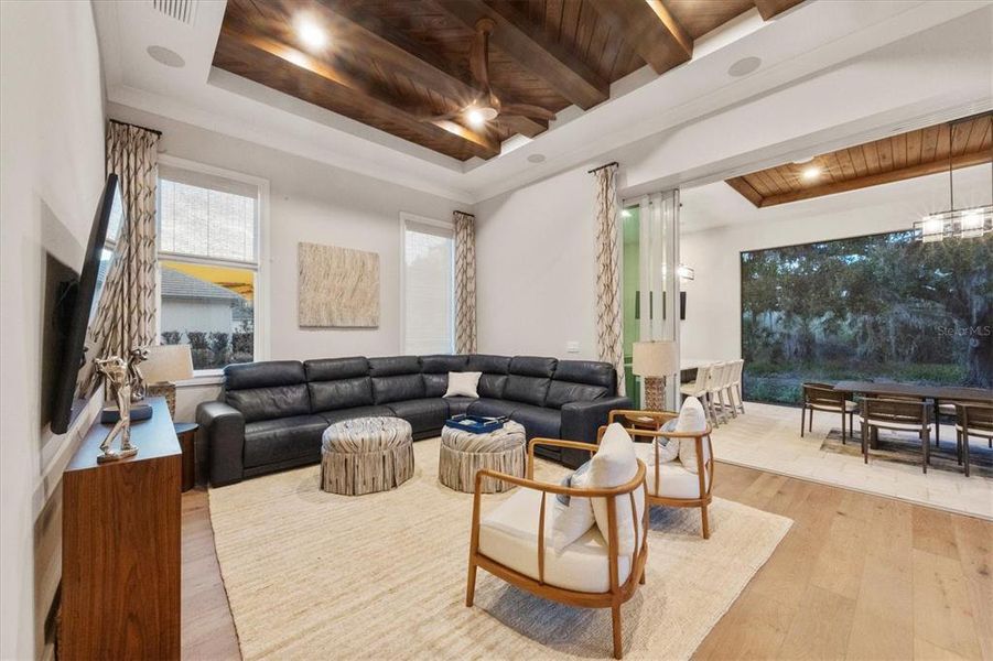 Community amenities in , Sarasota (Image 60). Community amenities in , Sarasota (Image 60).