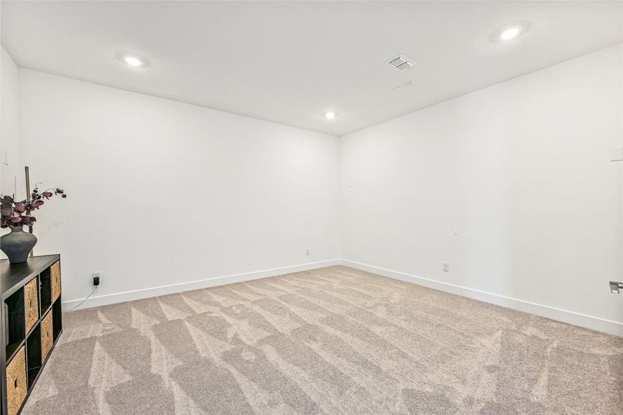 Image 39 of a home in Avalon at Friendswood 60s. Image 39 of a home in Avalon at Friendswood 60s.